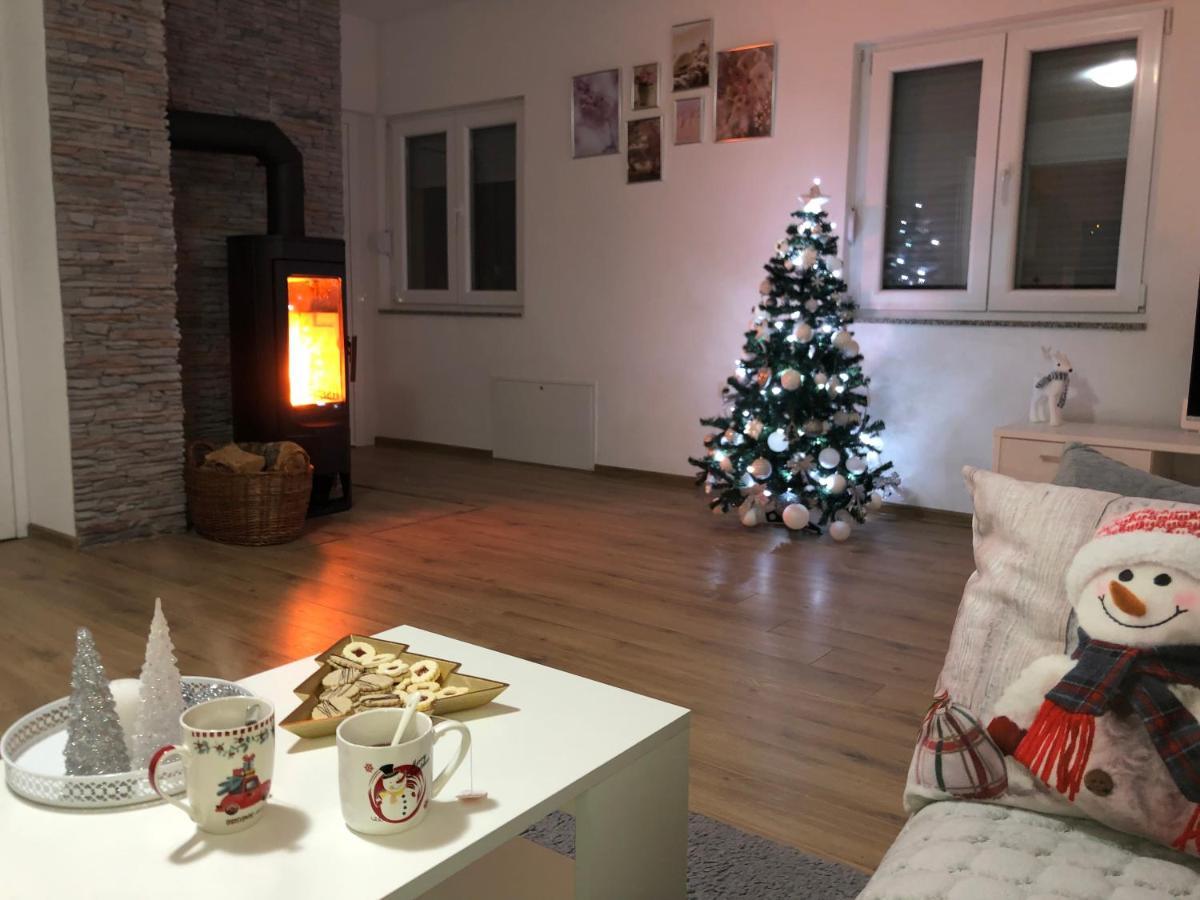 Vikendica Bruse Villa Jaklici Kültér fotó